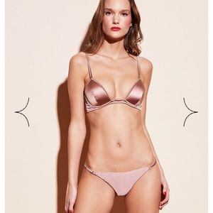 Fleur Du Mal Silk Plunge Bra